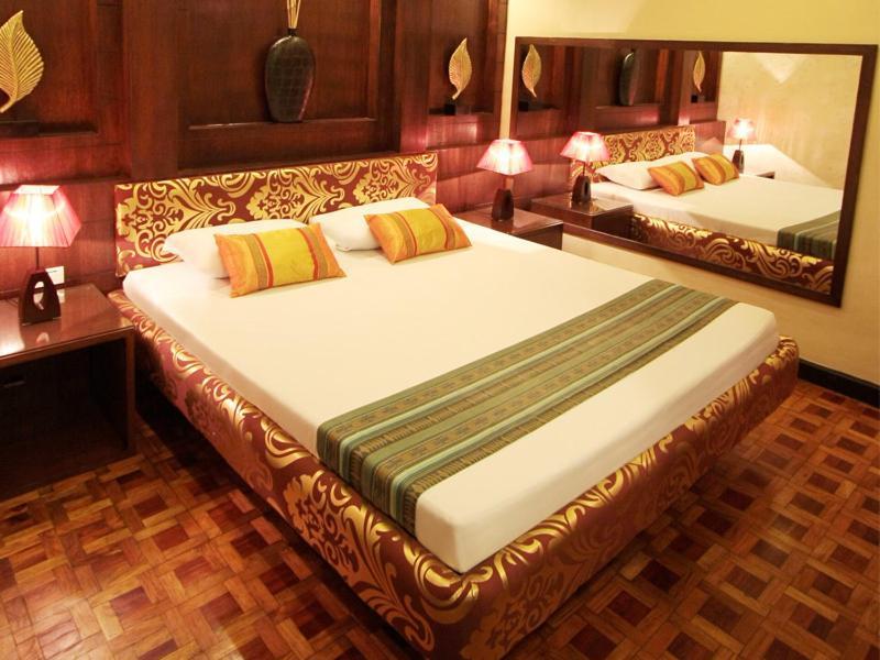 Hotel 2016 Manila Quarto foto